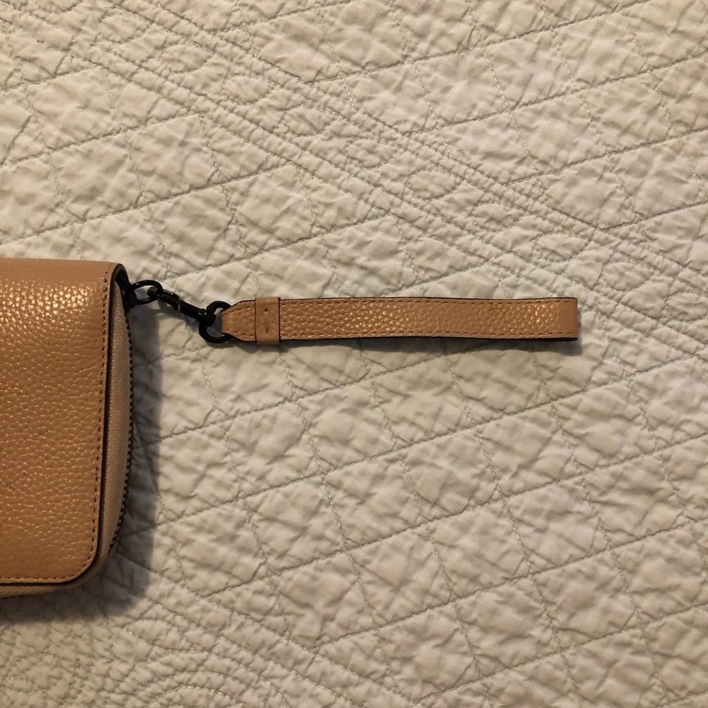 Rebecca Minkoff leather wristlet wallet. - Picture 4 of 6